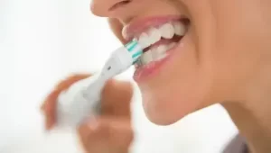 Odontologia estética e clareamento dental – Dra. Priscilla Penna