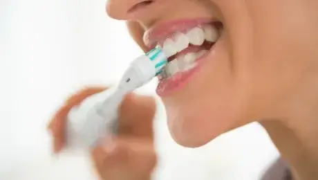 Odontologia estética e clareamento dental – Dra. Priscilla Penna